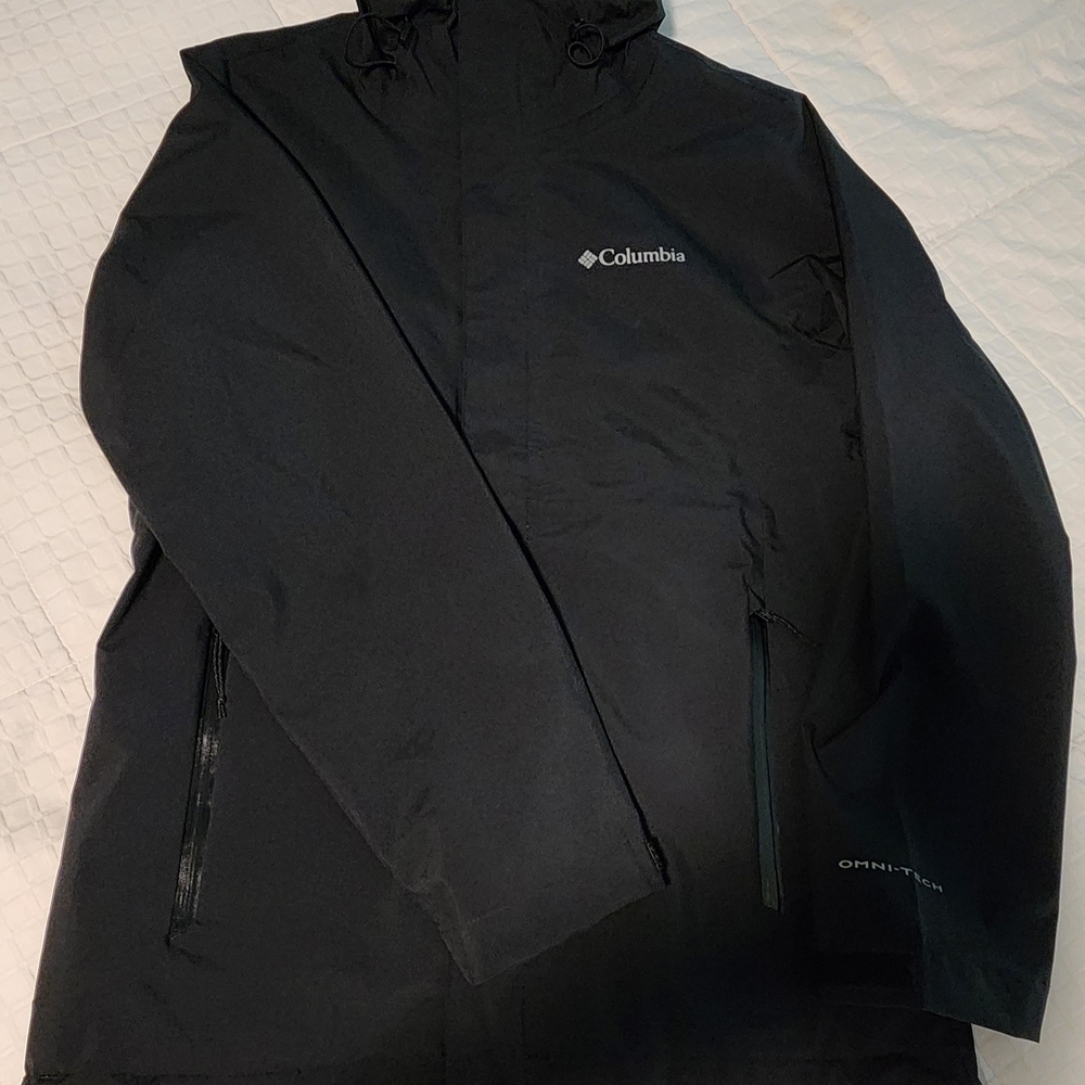 Columbia Men's Dark Rain Jacket